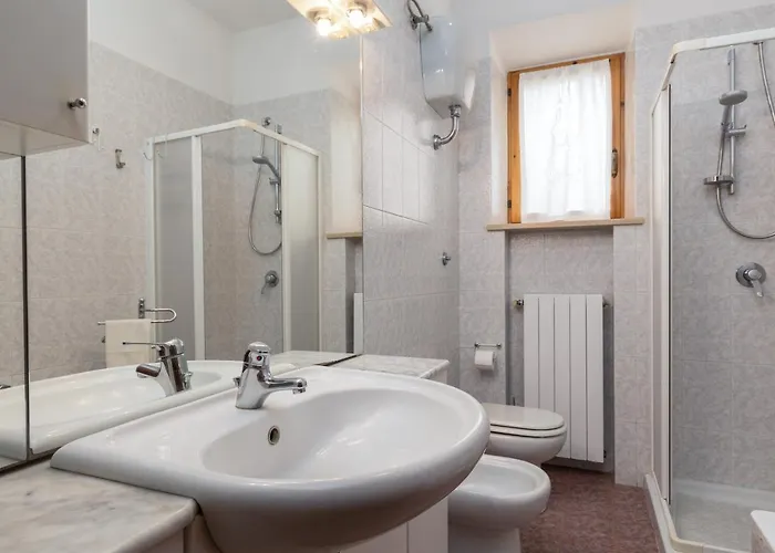 Enchanting Flat With Patio In Abbadia A Isola